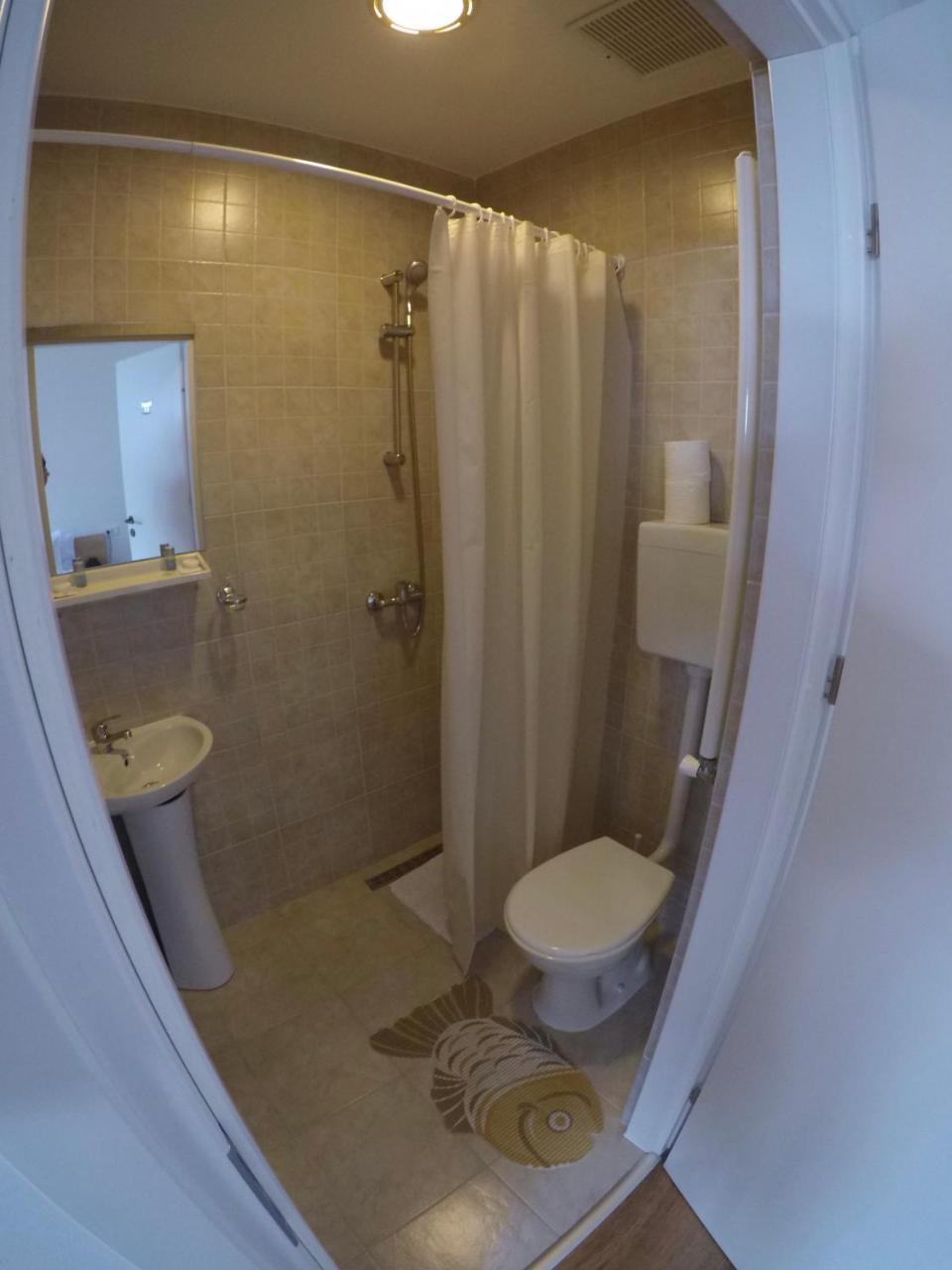 Cristi'S Rooms - Pensiune Oradea Exterior foto